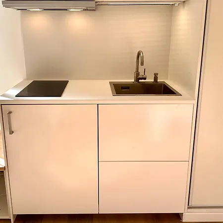 Cosy Mezzanine - Metro - Paris 10 Min *
