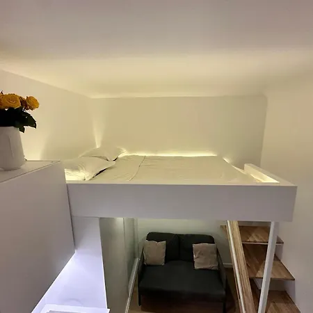 Cosy Mezzanine - Metro - Paris 10 Min Διαμέρισμα